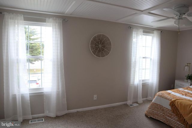 39 VICTORIA MANOR CT, Sicklerville, NJ 08081