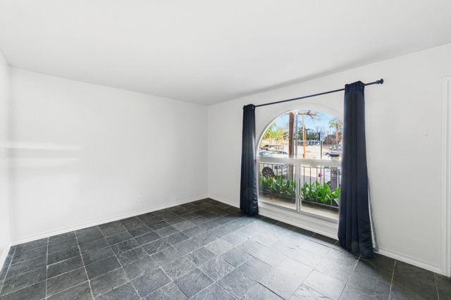 505 W 7th ST 106, Austin, TX 78701