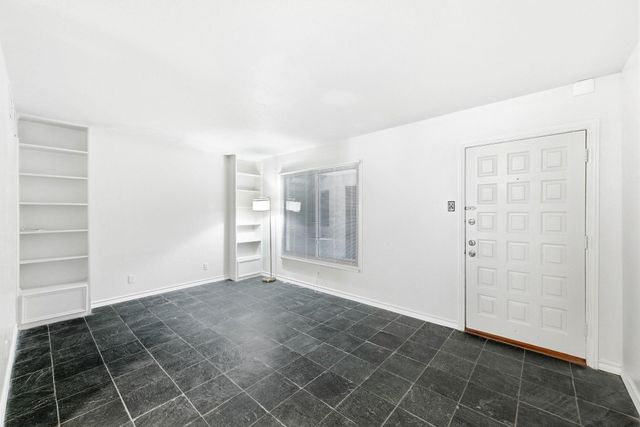 505 W 7th ST 106, Austin, TX 78701