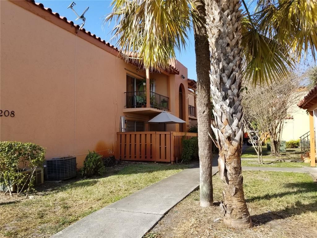 7208 Fairway Dr I9, Miami Lakes, FL 33014