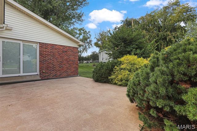 12925 Weatherfield Drive, Unincorporated, MO 63146