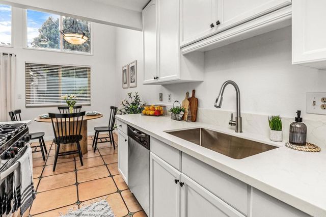 335 Fireside Street, Oceanside, CA 92058