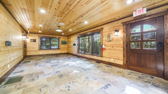 409 N State Street, Franklin Grove, IL 61031