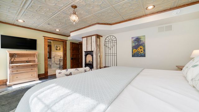 409 N State Street, Franklin Grove, IL 61031