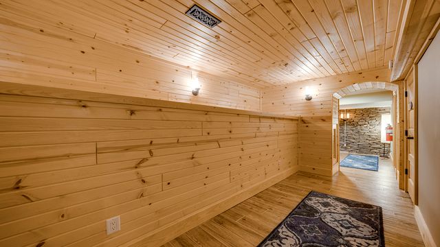 409 N State Street, Franklin Grove, IL 61031