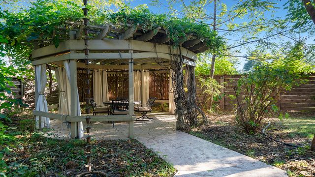 409 N State Street, Franklin Grove, IL 61031