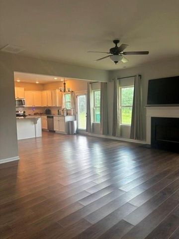 10118 Cormac Street, Jonesboro, GA 30238