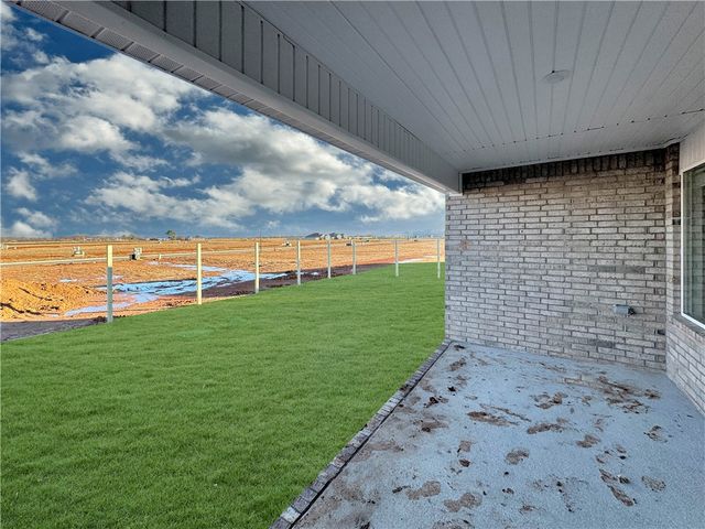 516 Greer Street, Pea Ridge, AR 72751