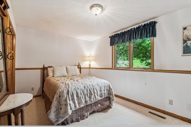 10791 3rd Street Place N, Lake Elmo, MN 55042