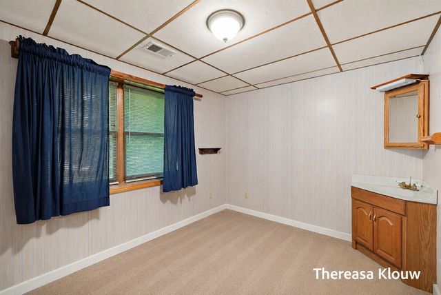 6969 E Pontaluna Road, Fruitport, MI 49415