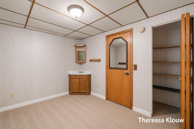 6969 E Pontaluna Road, Fruitport, MI 49415