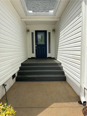 14055 E Camelia Lane, Seneca, SC 29678