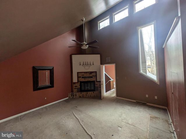 933 GROWDEN TER, Cumberland, MD 21502