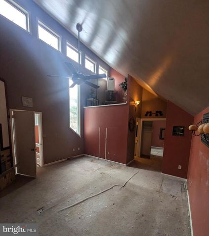 933 GROWDEN TER, Cumberland, MD 21502