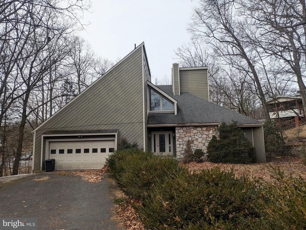 933 GROWDEN TER, Cumberland, MD 21502