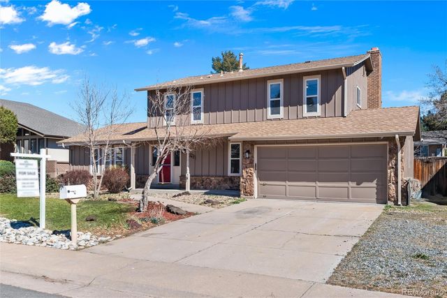 2042 S Moline Way, Aurora, CO 80014