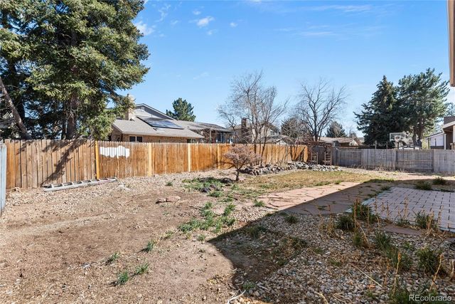 2042 S Moline Way, Aurora, CO 80014