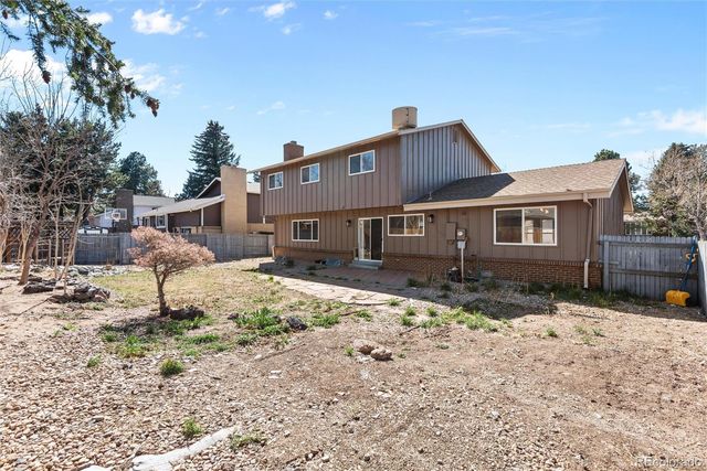 2042 S Moline Way, Aurora, CO 80014