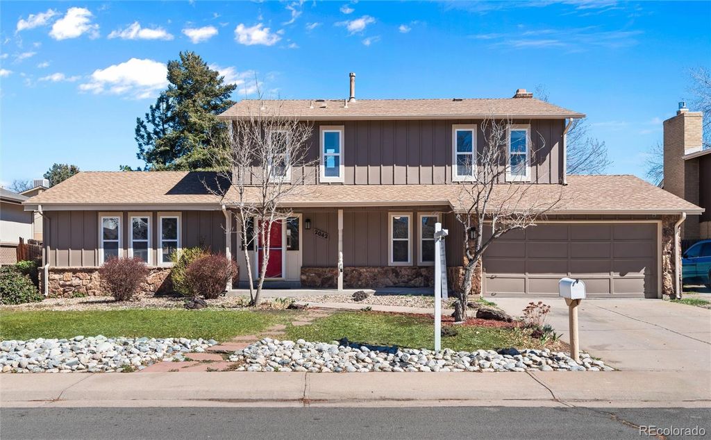 2042 S Moline Way, Aurora, CO 80014