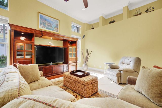 9695 PANDANUS Way, Boynton Beach, FL 33436