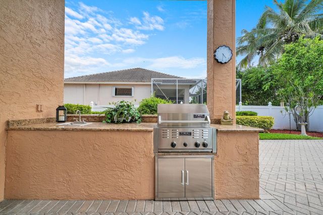9695 PANDANUS Way, Boynton Beach, FL 33436