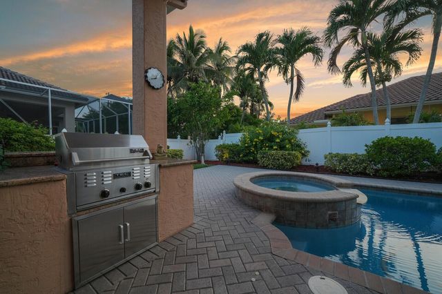 9695 PANDANUS Way, Boynton Beach, FL 33436