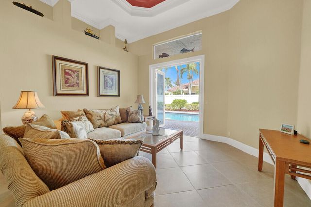 9695 PANDANUS Way, Boynton Beach, FL 33436