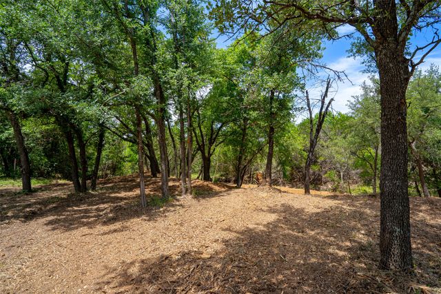 1018 Creek Crossing Road, Glen Rose, TX 76070
