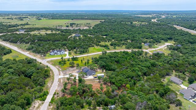 1018 Creek Crossing Road, Glen Rose, TX 76070