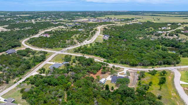1018 Creek Crossing Road, Glen Rose, TX 76070