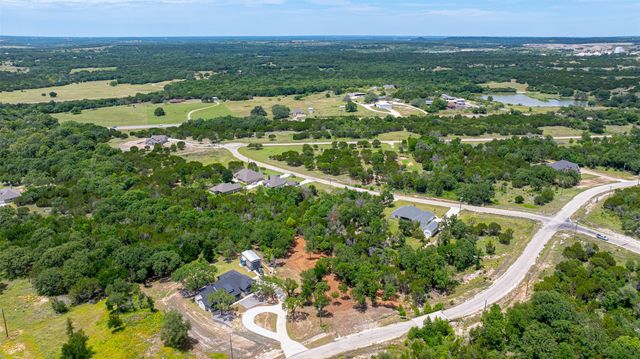1018 Creek Crossing Road, Glen Rose, TX 76070
