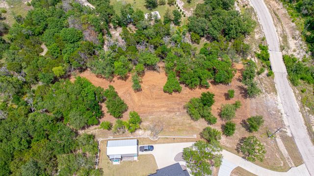 1018 Creek Crossing Road, Glen Rose, TX 76070