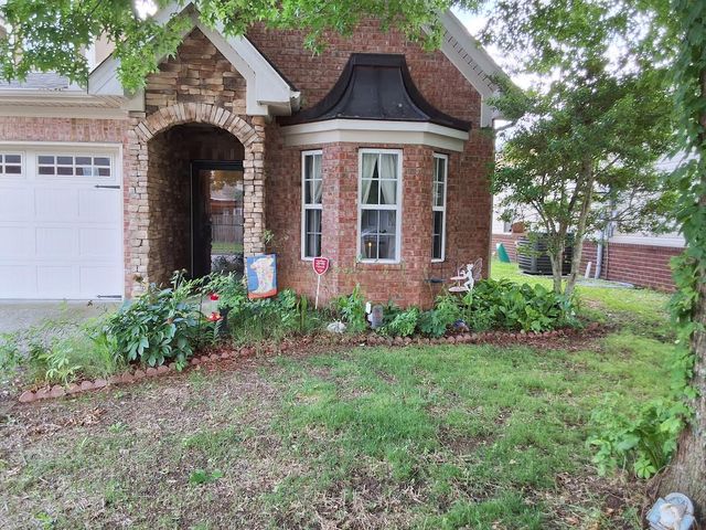 1417 Bending River Dr, Nashville, TN 37221