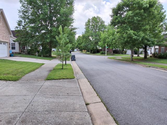 1417 Bending River Dr, Nashville, TN 37221