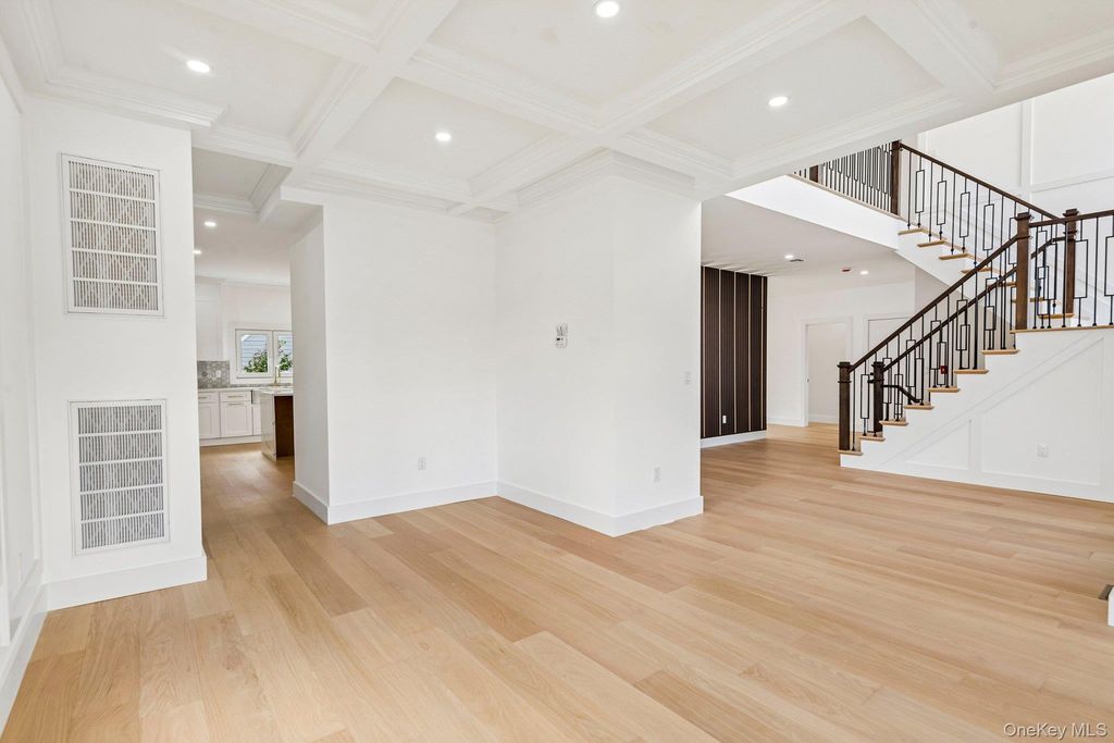 2 Radial Lane, Levittown, NY 11756 — photo 4