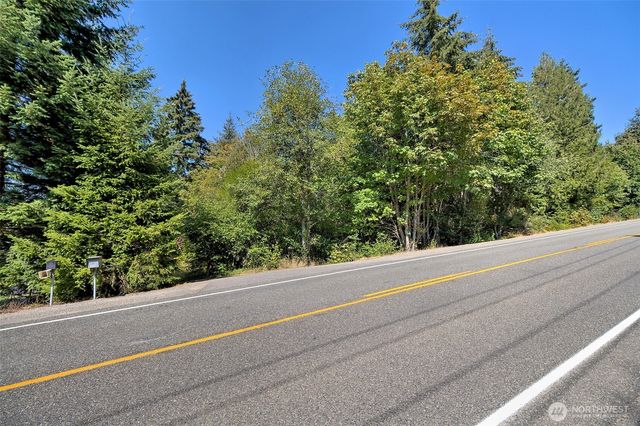 1250 E Crestview Drive, Shelton, WA 98584