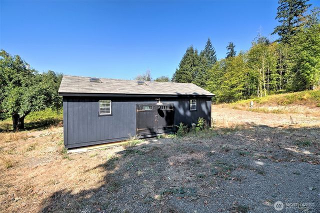 1250 E Crestview Drive, Shelton, WA 98584