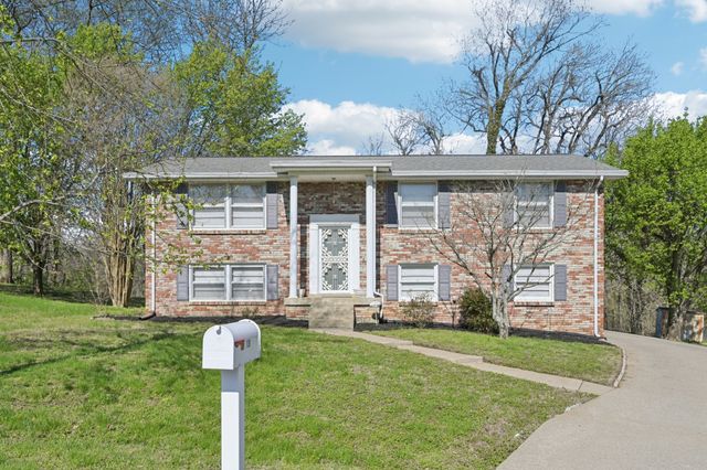 108 Jacksonian Dr, Hermitage, TN 37076