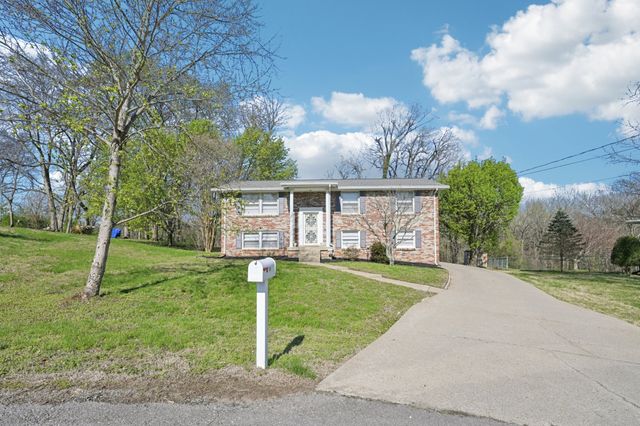 108 Jacksonian Dr, Hermitage, TN 37076