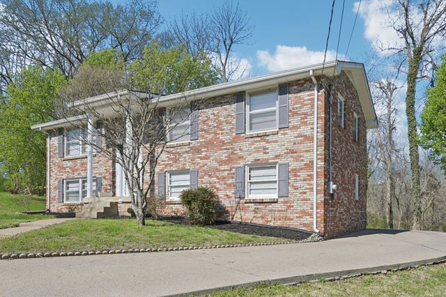 108 Jacksonian Dr, Hermitage, TN 37076