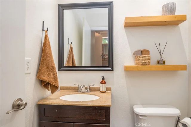3966 Cochran, Simi Valley, CA 93063