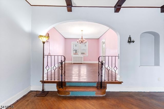 124 Belgrove Dr, Kearny Town, NJ 07032