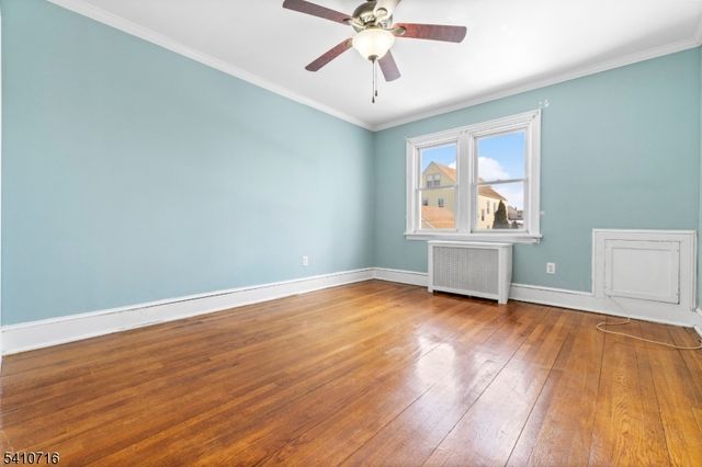 124 Belgrove Dr, Kearny Town, NJ 07032