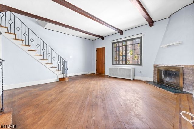 124 Belgrove Dr, Kearny Town, NJ 07032