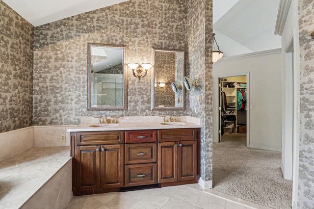 11952 Lorenz Way, Plymouth Charter Twp, MI 48170