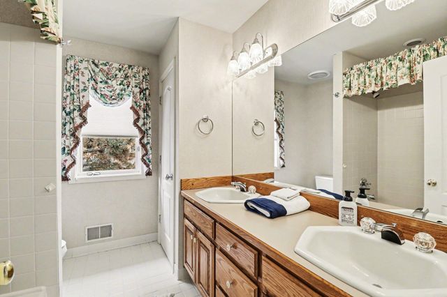 11952 Lorenz Way, Plymouth Charter Twp, MI 48170