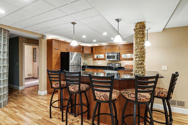 11952 Lorenz Way, Plymouth Charter Twp, MI 48170