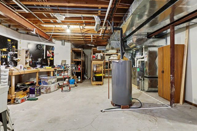 11952 Lorenz Way, Plymouth Charter Twp, MI 48170