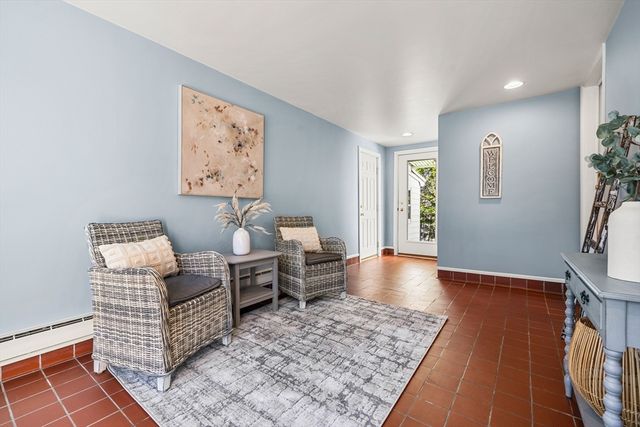 79 Cheever Circle, Andover, MA 01810