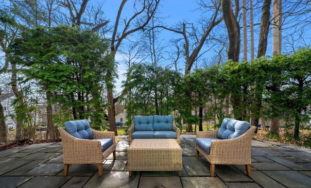 79 Cheever Circle, Andover, MA 01810